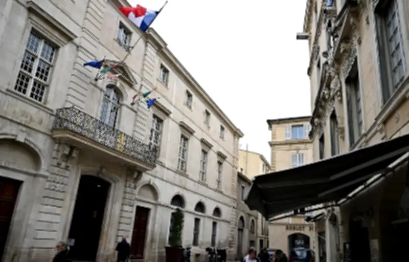 Nîmes : la gauche en tête selon les sondages pour les municipales 2026