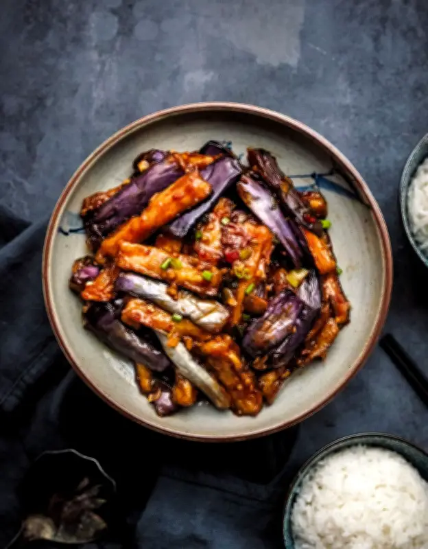 Nouvel An Lunaire : les aubergines à la sichuanaise, plat emblématique de l'année du Cheval de Feu
