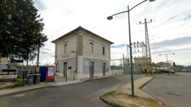 Occitanie : une adolescente de 16 ans grièvement blessée après avoir été percutée par un train