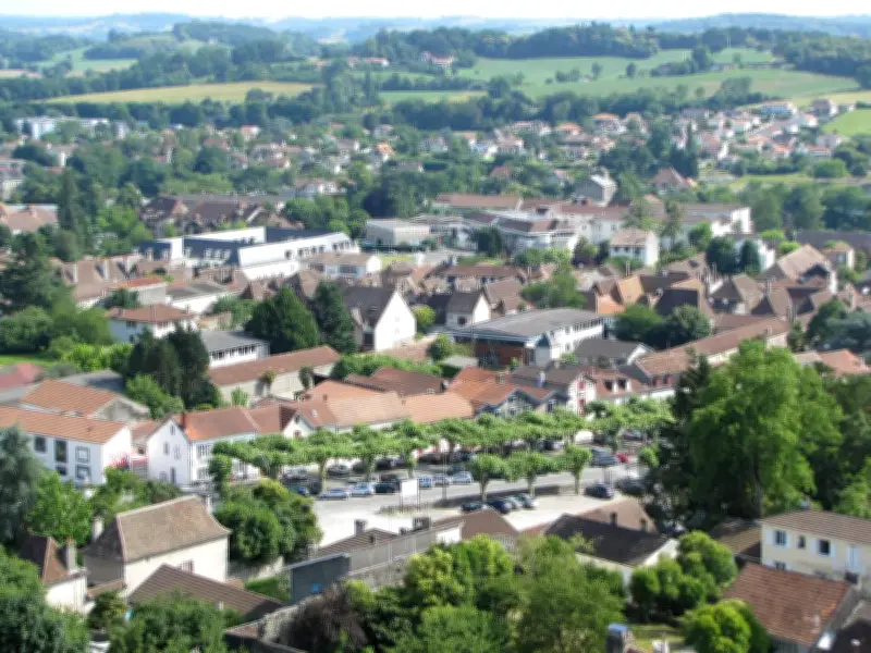 Orthez : débat public crucial entre les quatre candidats aux municipales du 15 mars