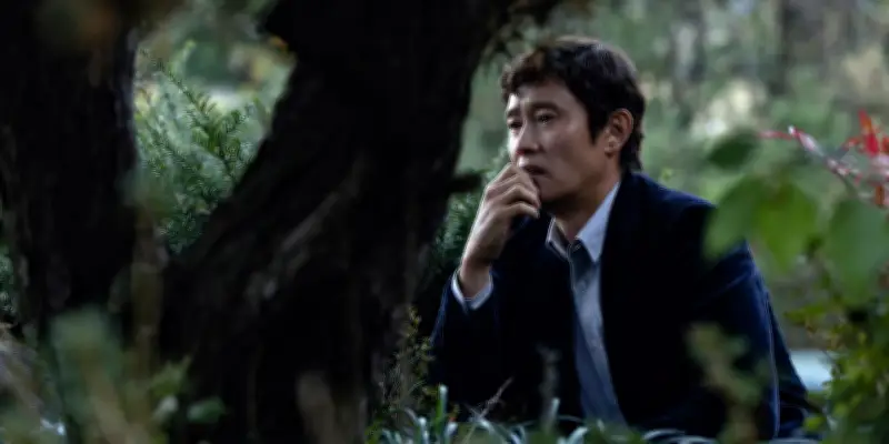 Park Chan-wook revisite le thriller social avec 'Aucun autre choix'