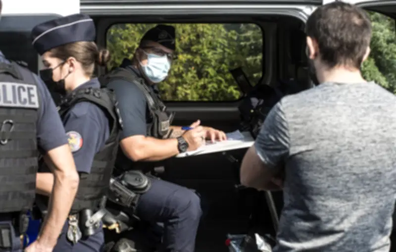 Pas-de-Calais : téléphone au volant = suspension systématique du permis