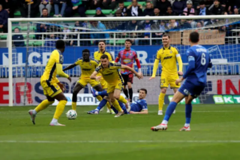 Pau FC : la frustration des points perdus en fin de match mise en perspective