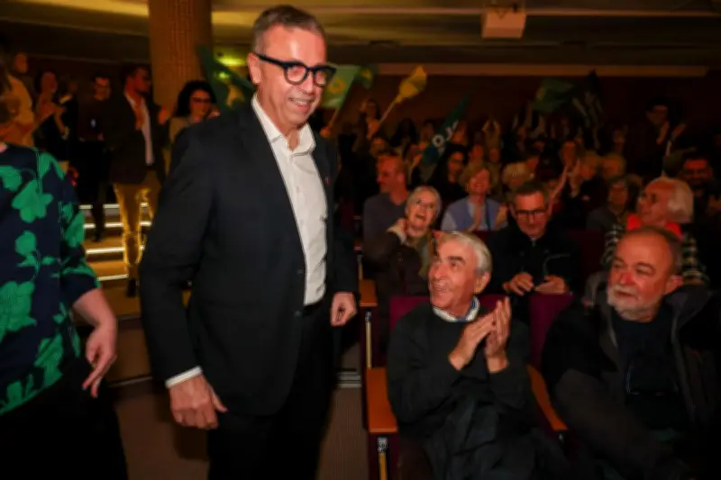 Pierre Hurmic galvanise ses partisans à Bordeaux pour sa réélection