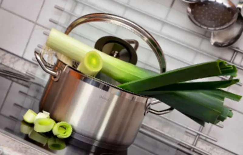 Poireaux en crise : les grandes surfaces lancent un appel à l'aide pour sauver le légume