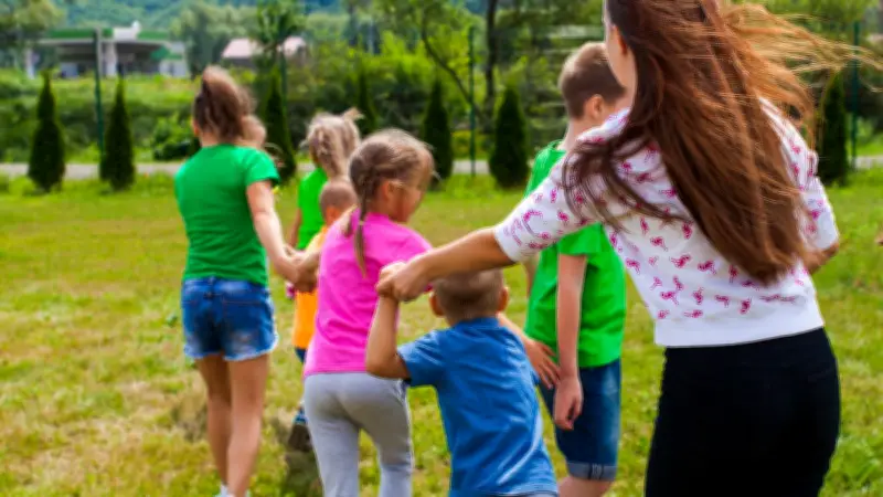 Portiragnes lance un programme de vacances créatif et sportif pour les jeunes