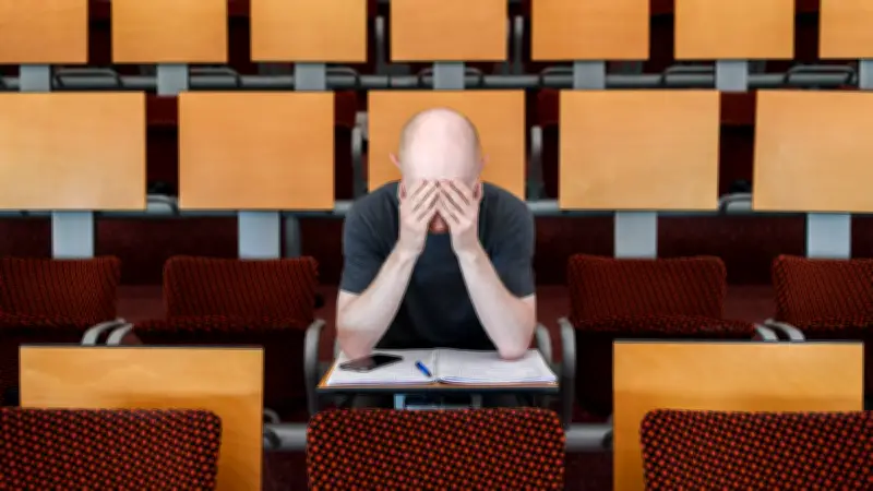 Précarité étudiante alarmante : un quart vit avec moins de 100 euros après le loyer