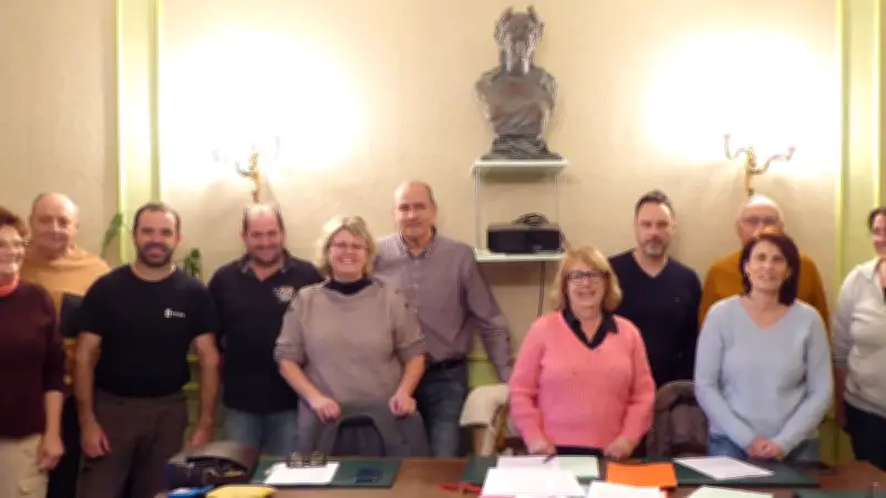 Péret : travaux d'école et achat de terrain approuvés en conseil municipal