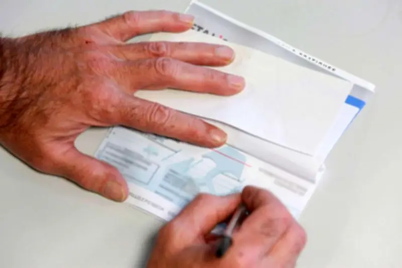 Procès d'une famille du voyage pour escroqueries en Dordogne : quatre ans requis