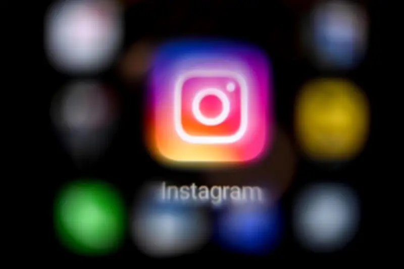 Procès Google-Meta : Adam Mosseri rejette l'addiction aux réseaux sociaux