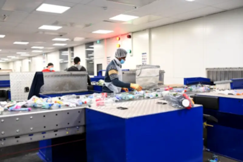 Procès Paprec à Nîmes : la famille d'un ouvrier mort exige la fin des accidents du travail