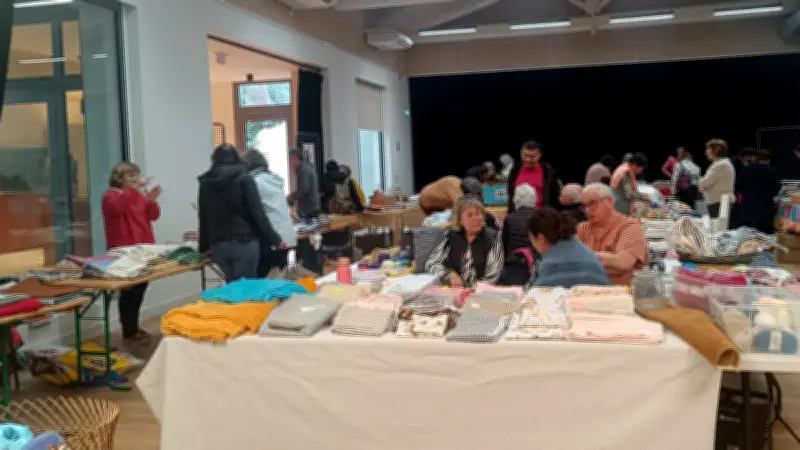Puces des couturières à Saint-Drézéry : un succès populaire pour la première édition