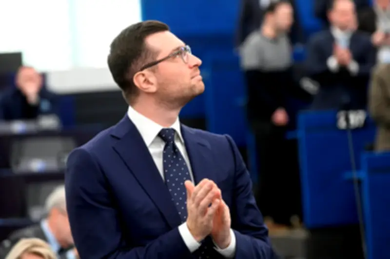 RN et LFI : les programmes économiques comparés, entre rupture et quête de respectabilité