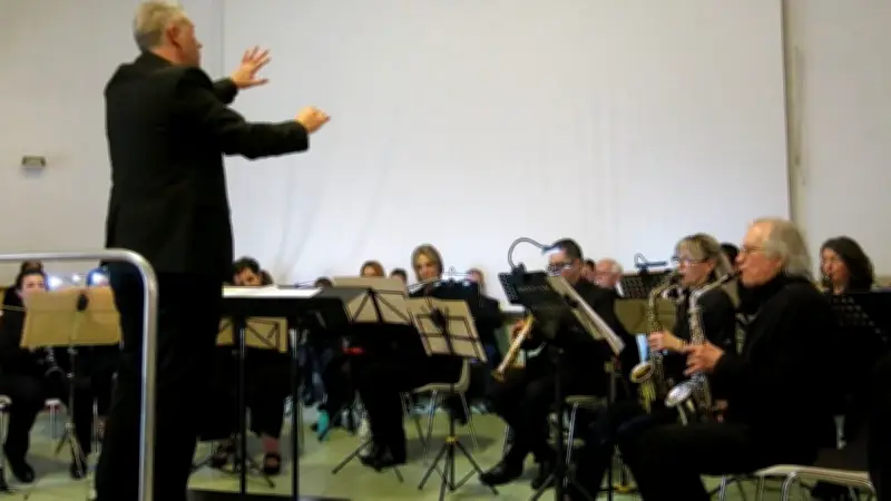 Romain Fournier et Mélanie Casas brillent avec l'orchestre de Garons