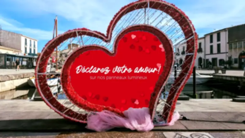 Saint-Valentin à Marseillan : 40 signes d'amour illuminent la ville