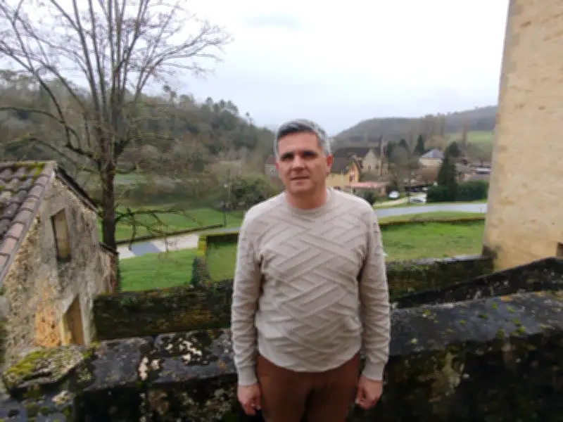 Sainte-Nathalène : le maire sortant passe la main, son adjoint prend la tête de la liste