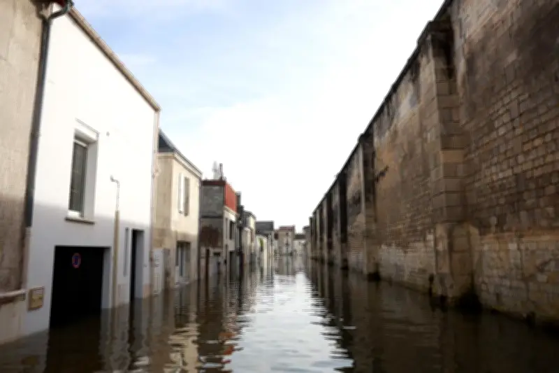 Saintes : l'assurance habitation, un casse-tête après les inondations