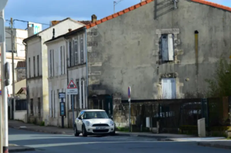 Saintes : quatre ans de prison ferme pour deux hommes dans une affaire de séquestration violente