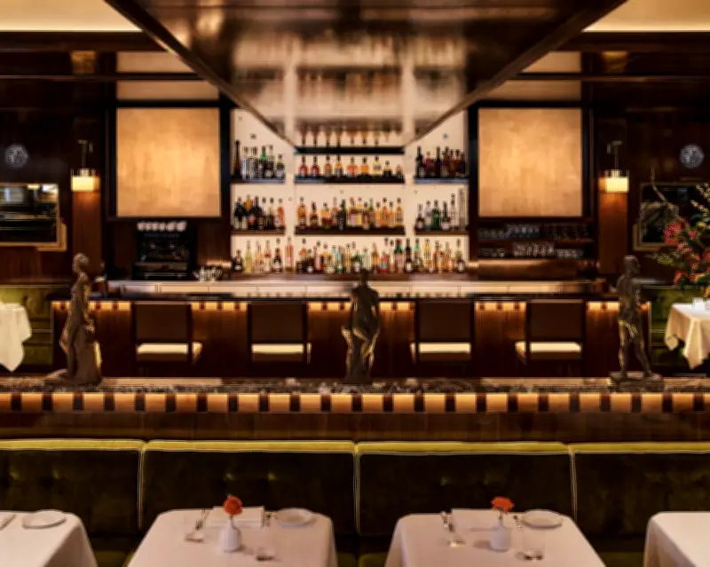 Sant’Ambroeus débarque à Paris : des prix exorbitants pour des plats décevants