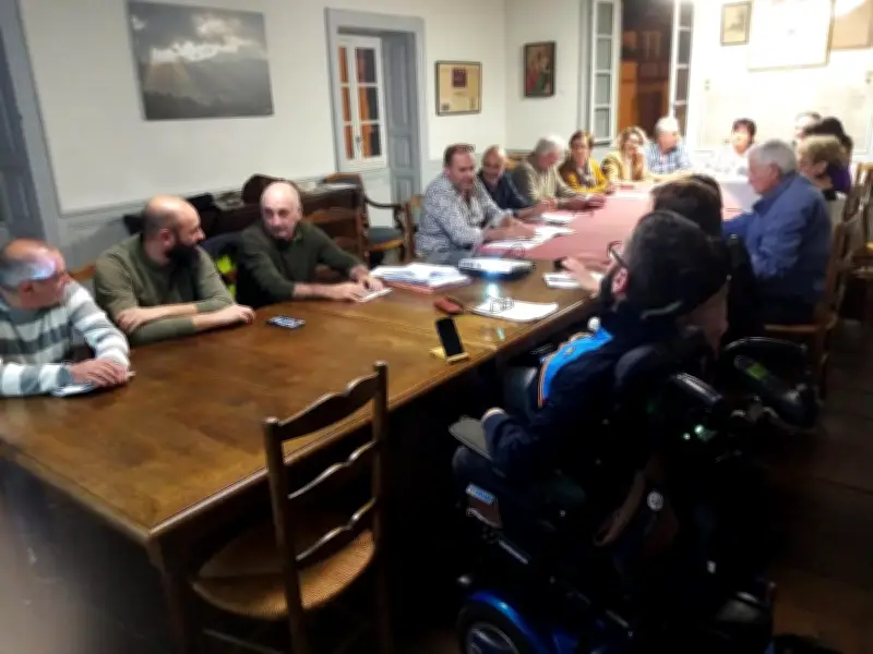 Sare : Le Conseil municipal vote une convention de fortage pour les carrières avant les élections 2026