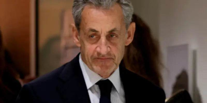 Sarkozy demande la confusion de ses peines, verdict attendu le 9 mars