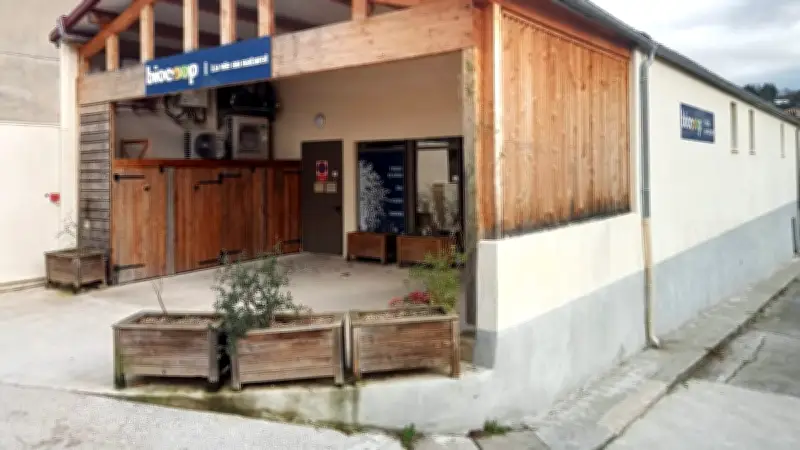 SCI Castanhas : la Biocoop du Vigan en conflit avec ses assureurs après un incendie