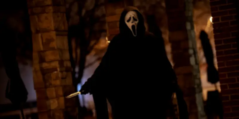 Scream 7 : Kevin Williamson reprend la saga horrifique avec une nouvelle génération