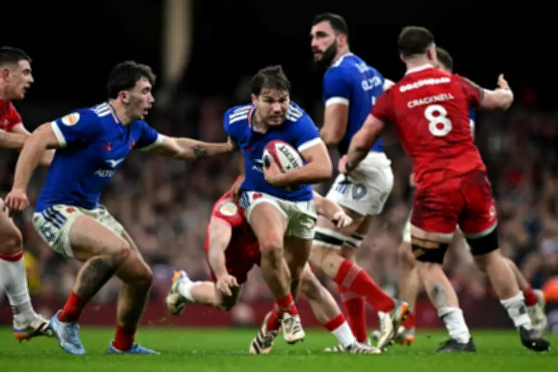Six Nations : le XV de France domine le Pays de Galles et prend la tête du tournoi