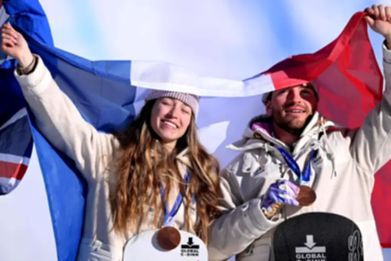 Snowboardcross : le bronze de Casta et Bozzolo sauve l'honneur des Bleus à Livigno