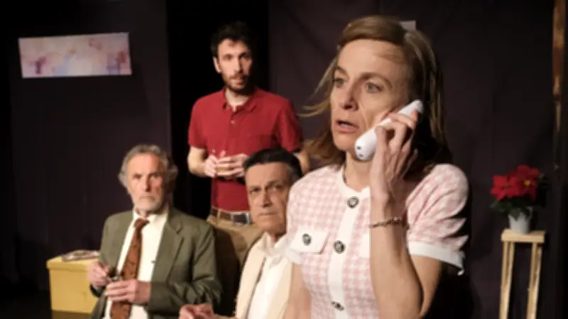 Soirée théâtre au foyer de Cabrières : une comédie hilarante sur les frères et leurs épouses