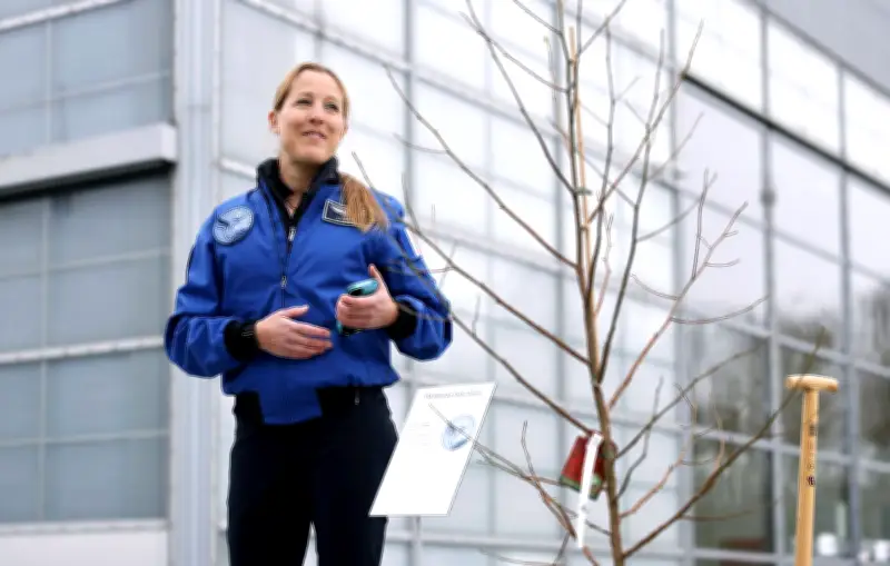 Sophie Adenot, deuxième Française dans l'espace, décolle vers l'ISS avec SpaceX