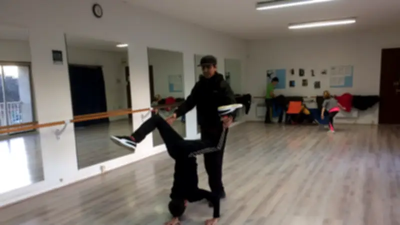 Stage de hip-hop à la MJC de Servian : deux jours pour danser et s'exprimer