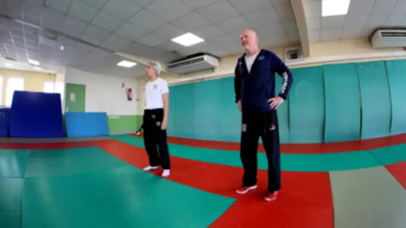 Stage de Krav Maga à Bezouce : une trentaine de pratiquants préparent leurs grades