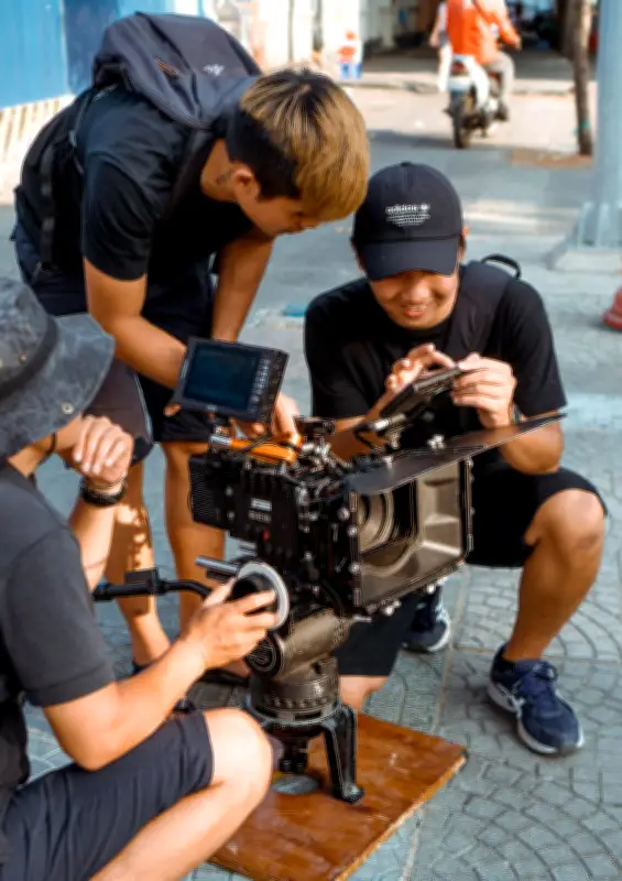 Stage vidéo gratuit à Oléron : les jeunes découvrent la création de courts-métrages