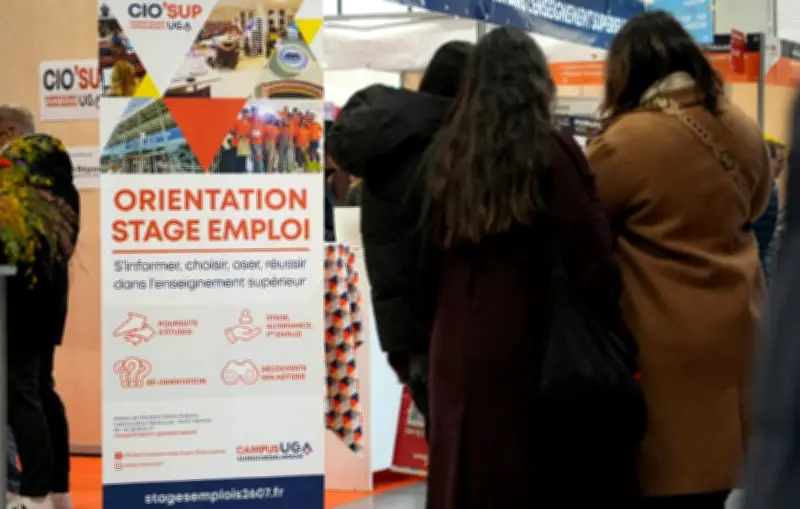 Stages d'observation : des drames familiaux relancent le débat sur la sécurité des élèves