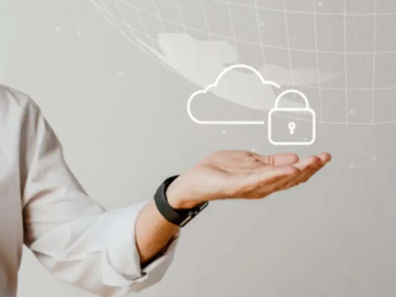 Surfshark et CyberGhost : deux VPN premium à moins de 2,10€/mois