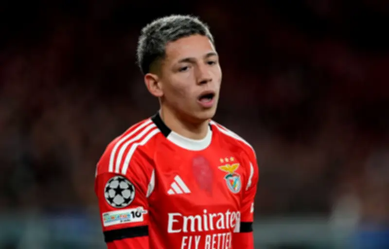 Suspension de Gianluca Prestianni par l'UEFA après des accusations de racisme contre Vinicius