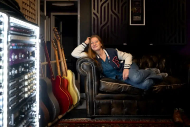 Sylvie Tassin, 53 ans, lance sa carrière solo en assumant sa voix de baryton