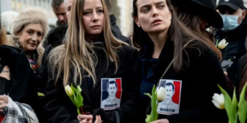 Syndicats et associations demandent l'interdiction de Némésis lors des manifestations du 8 mars
