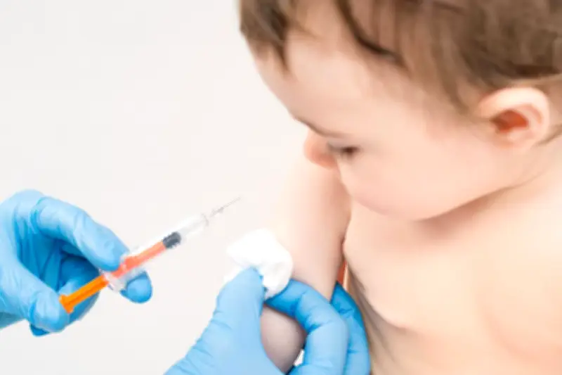 États-Unis : la chute alarmante de la vaccination des nouveau-nés contre l'hépatite B