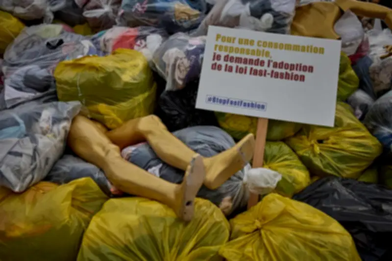 Taxe sur les colis : 57 % des consommateurs prêts à changer leurs habitudes d'achat