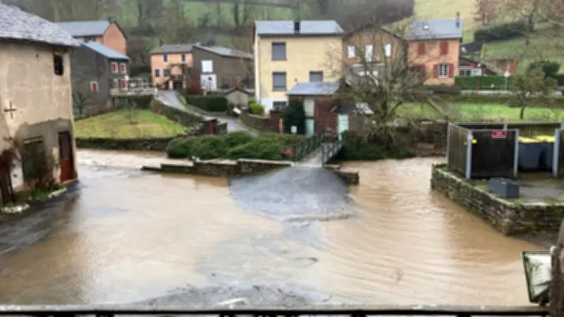Tempête Nils en Aveyron : 18 000 foyers privés d'électricité, 3 000 personnes mobilisées