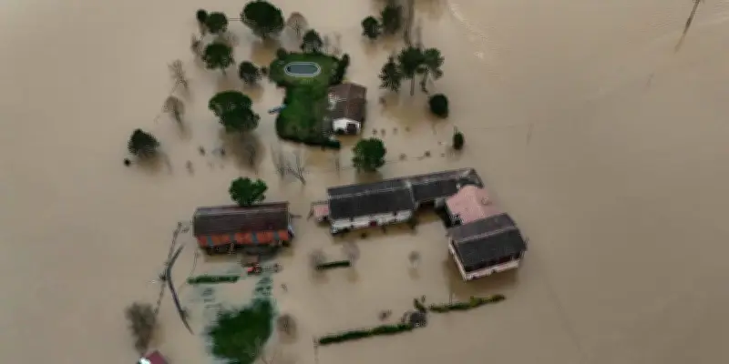 Tempête Nils : la France en situation de crue généralisée avec deux départements en vigilance rouge