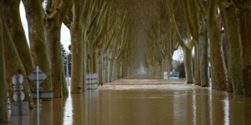 Tempête Nils : la Garonne en vigilance rouge, des crues exceptionnelles menacent le Sud-Ouest