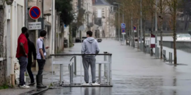 Tempête Pedro : Bordeaux se prépare à une crue majeure jeudi, deux abris ouverts