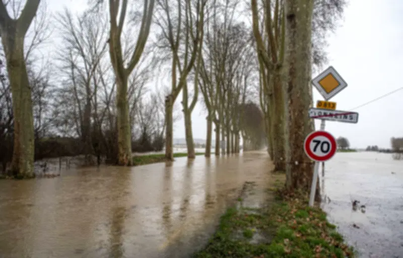 Tempête Pedro prolonge les inondations historiques en France