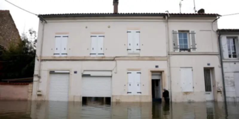 Tempête Pedro : quatre départements en vigilance rouge, dix en orange