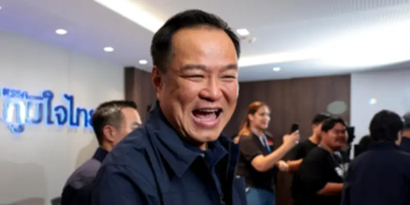 Thaïlande : le parti conservateur Bhumjaithai en tête des législatives, un revirement spectaculaire