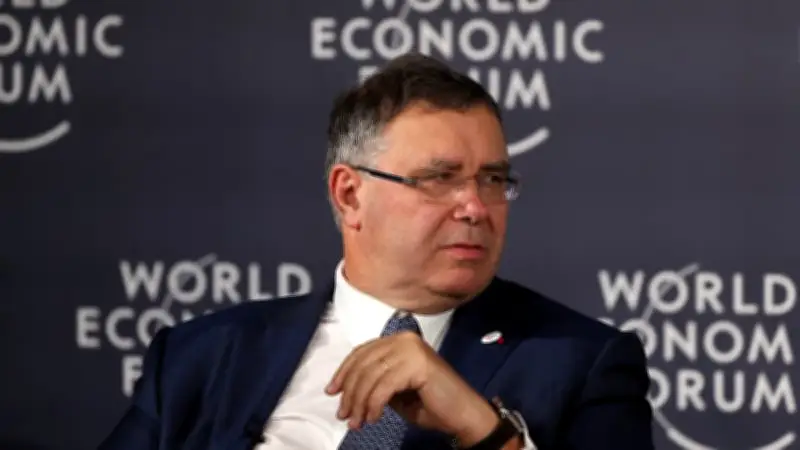 TotalEnergies assure pouvoir se passer du gaz russe en 2027, tout en restant actionnaire en Sibérie