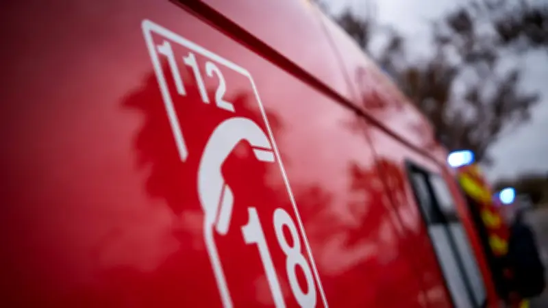 Tragédie à Barjac : un jeune motard de 19 ans décède après une sortie de route